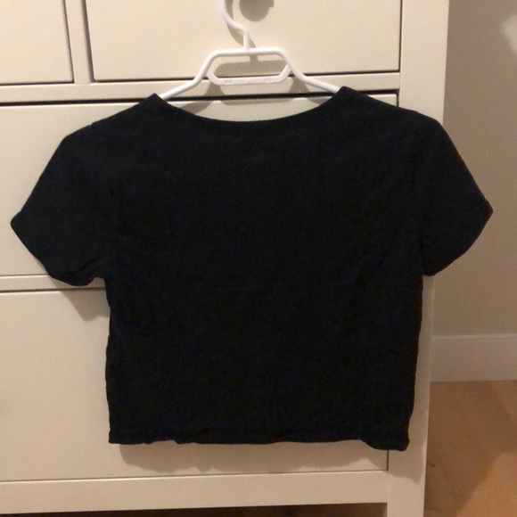 Cropped t-shirt - Picture 2 of 3